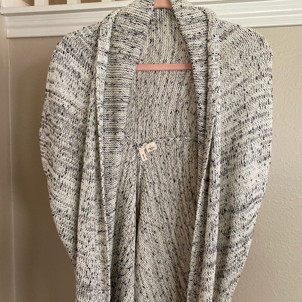 Anthropologie Cardigan - Picture 3 of 8